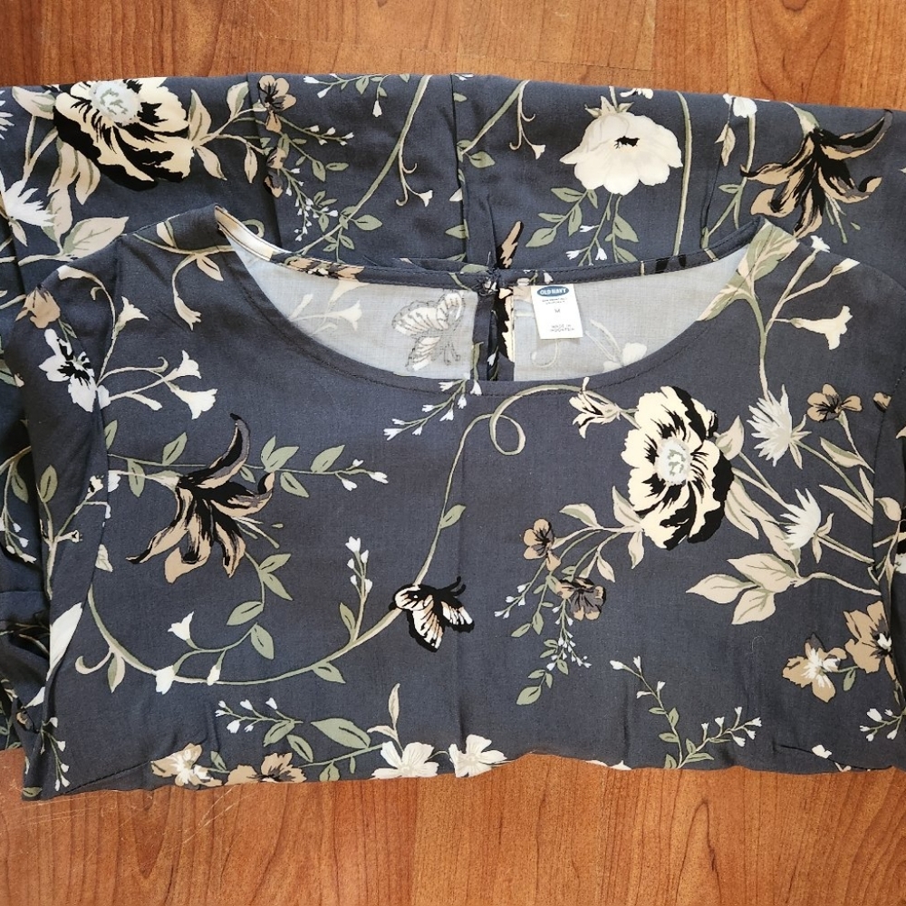 Old Navy Dress - Picture 8 of 9